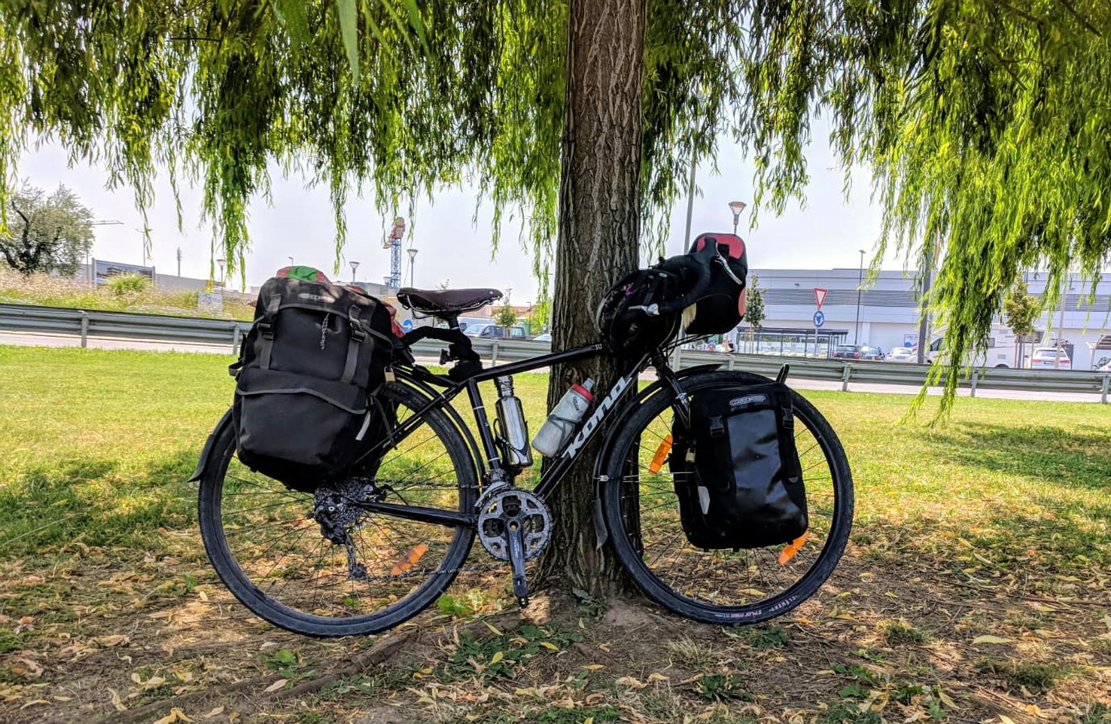 ritme doden Klokje Why Ortlieb Bicycle Panniers are the Best! – No Road Long Enough