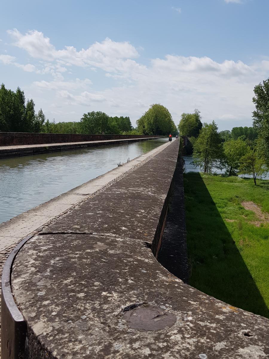 Pont-Canal Du Cacor