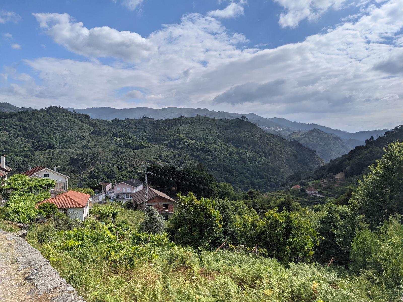 hike to soajo