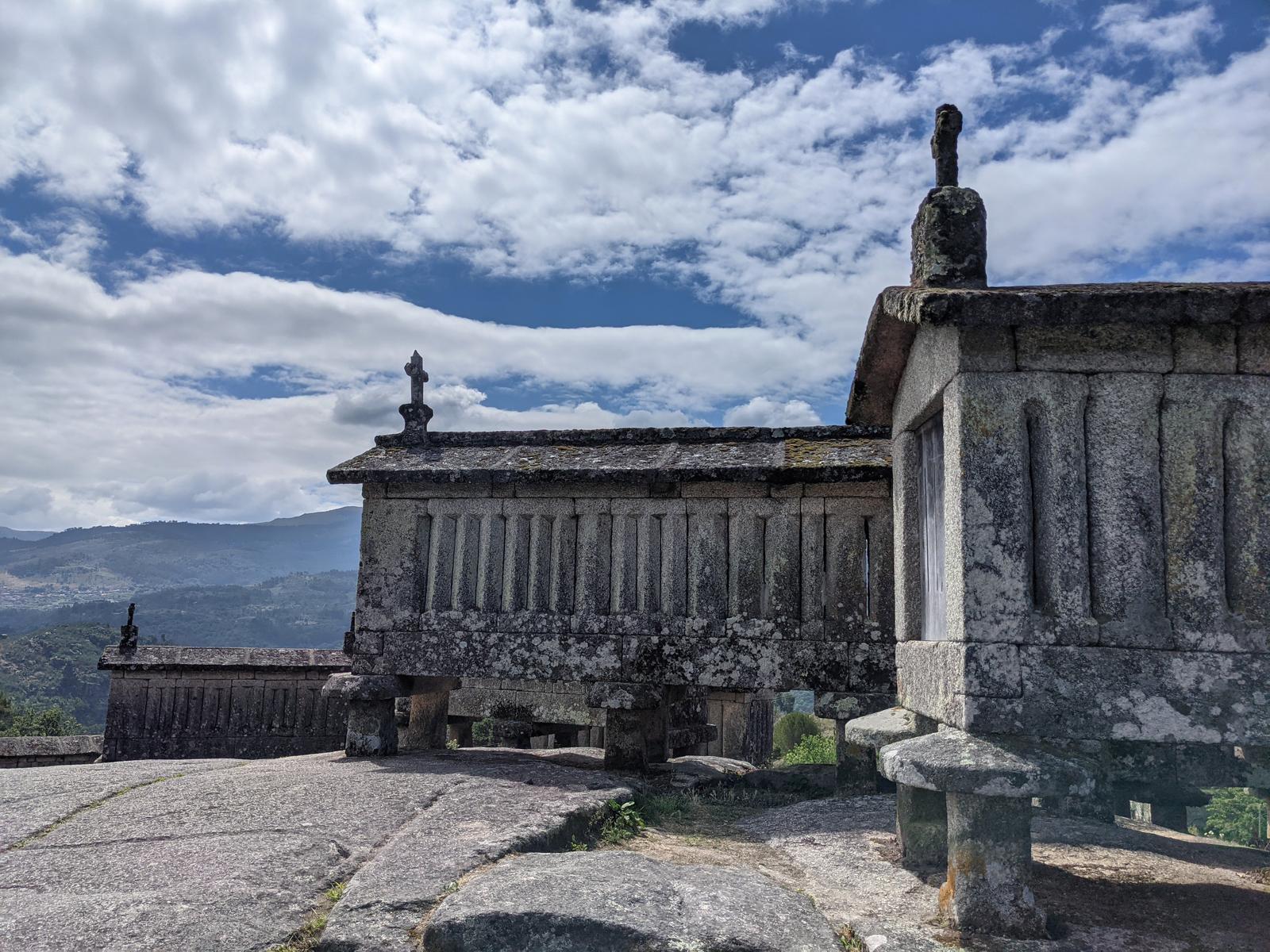 hike to soajo