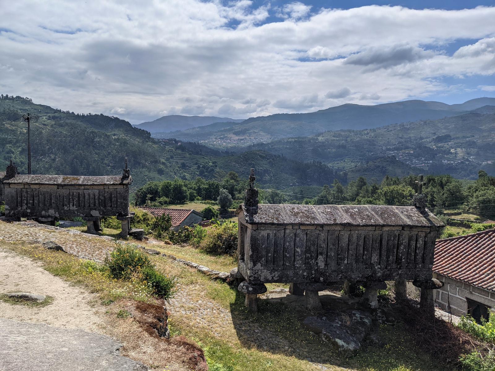 hike to soajo