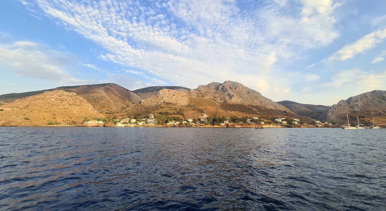 Hydra Island