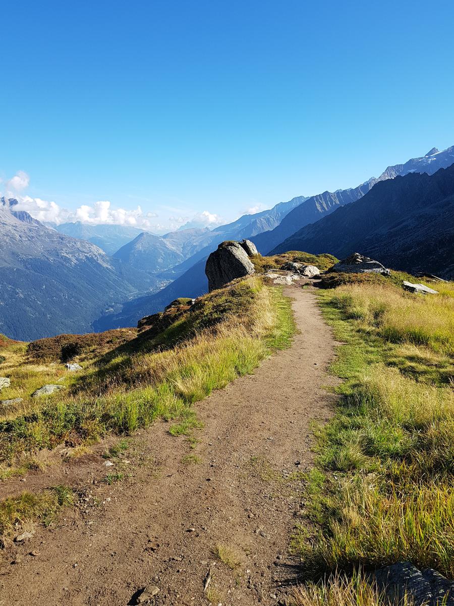 hiking path right side chamonix