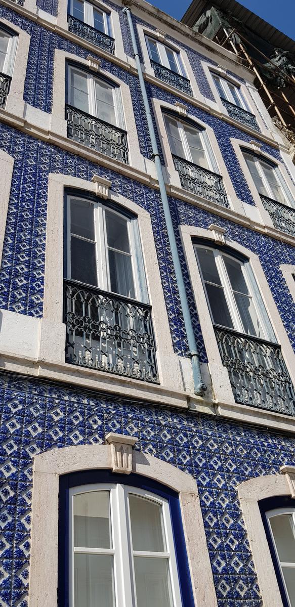Lisbon lapa blue tile building