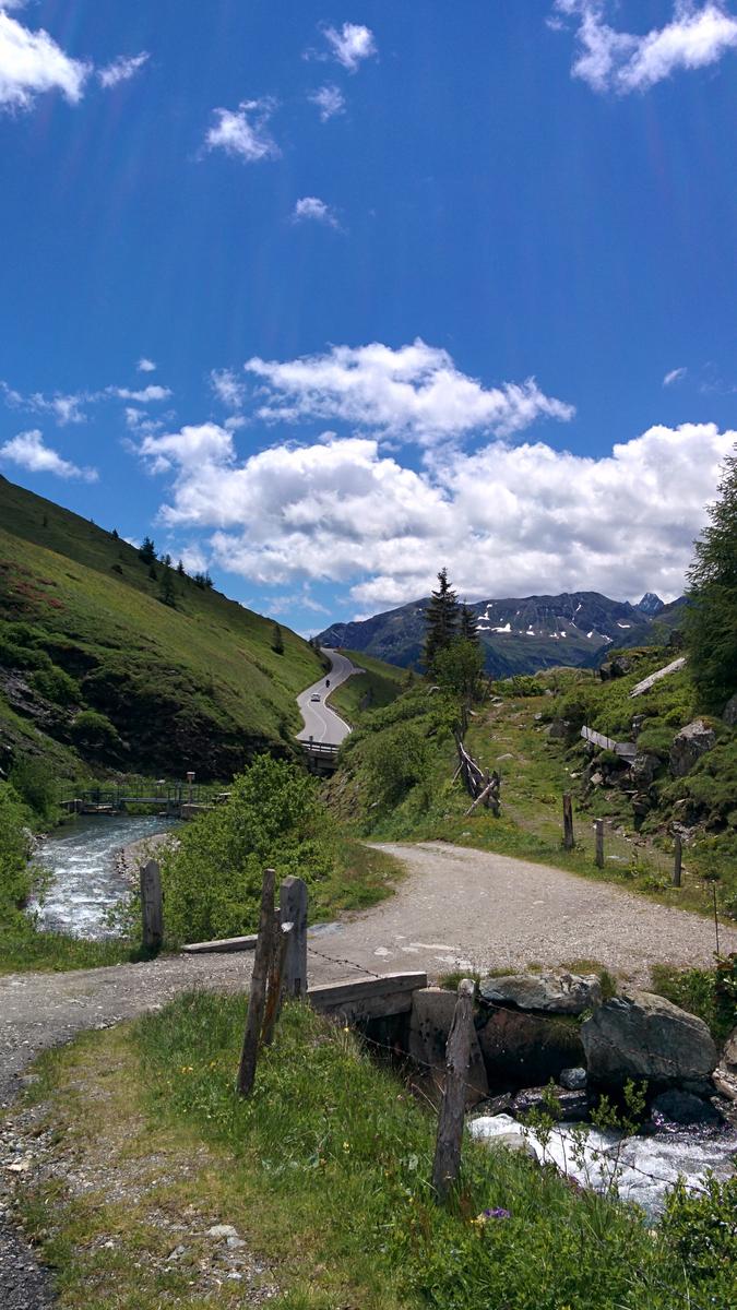 sunny walk grossglockner