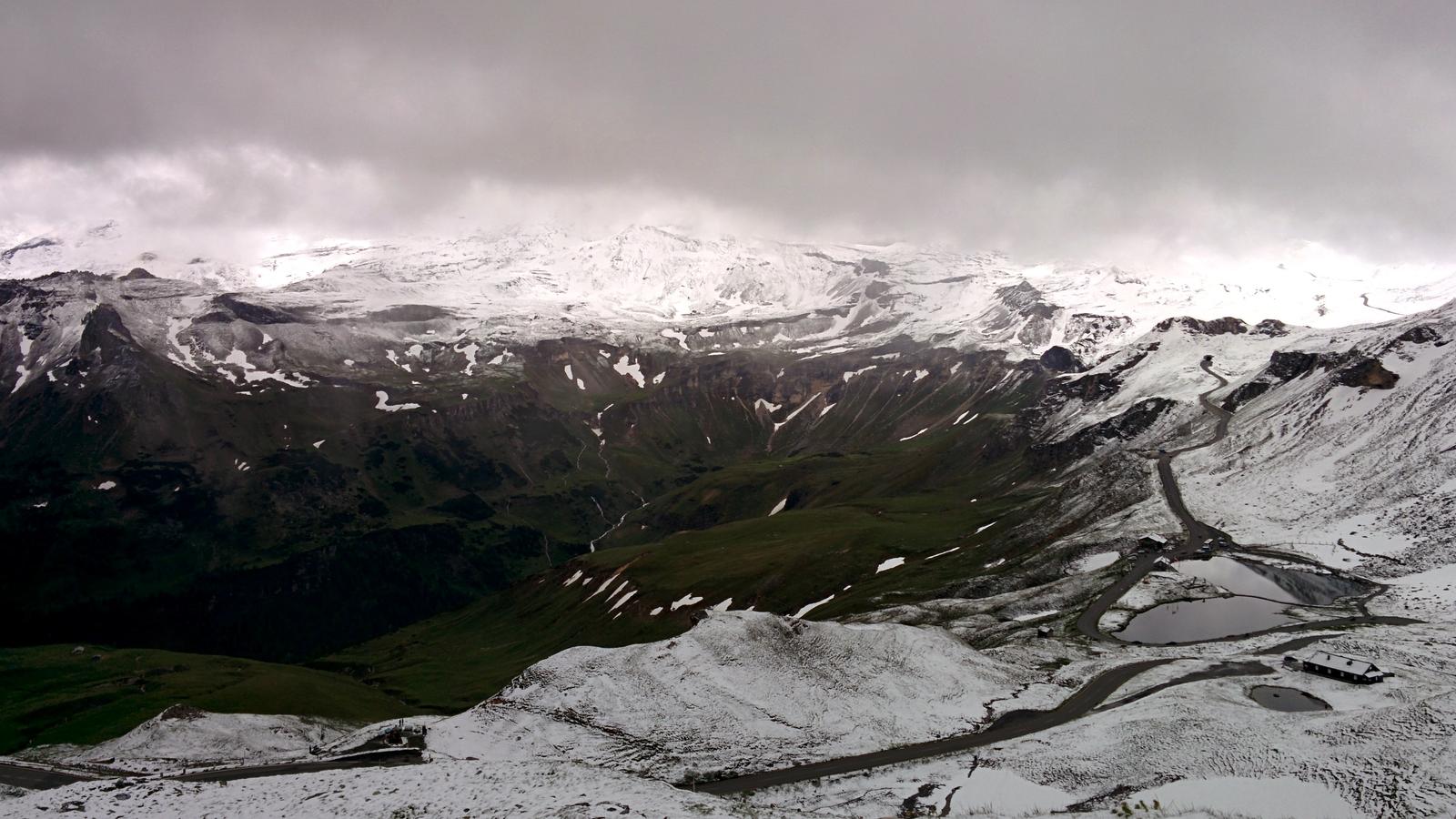 snow road grossglockner